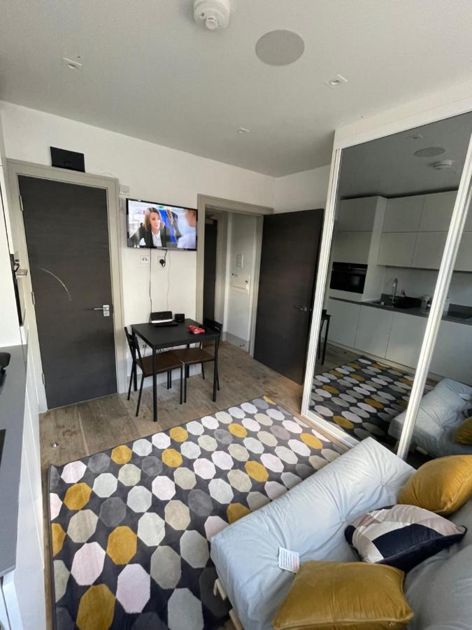 Great Studio Flat For Rent Central Croydon London Экстерьер фото