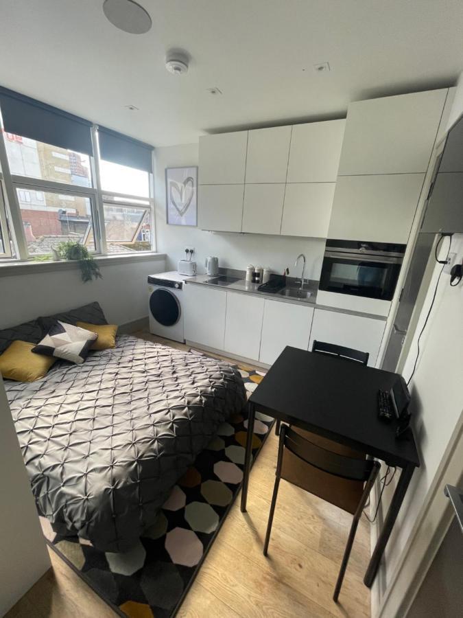 Great Studio Flat For Rent Central Croydon London Экстерьер фото